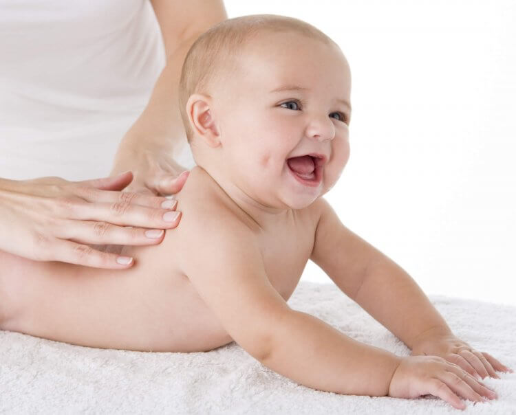 Baby-Massage-Infant-Child-How-and-Why-You-Need-to-Do-It-back-shoulders-Mama-Natural-750x604